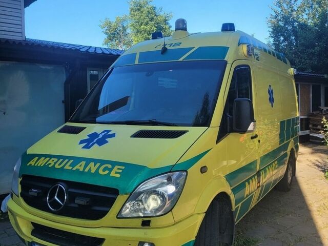 Жовтий Мерседес Sprinter, об'ємом двигуна 2.99 л та пробігом 306 тис. км за 23000 $, фото 1 на Automoto.ua