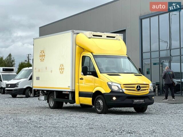 Желтый Мерседес Sprinter, объемом двигателя 2.2 л и пробегом 195 тыс. км за 24900 $, фото 1 на Automoto.ua