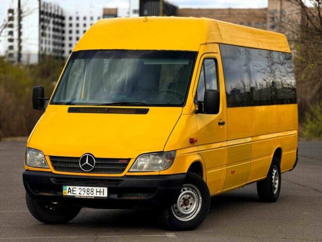 Жовтий Мерседес Sprinter, об'ємом двигуна 2.9 л та пробігом 703 тис. км за 5900 $, фото 1 на Automoto.ua