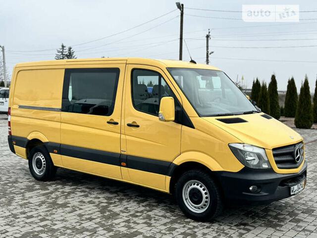 Жовтий Мерседес Sprinter, об'ємом двигуна 2.1 л та пробігом 155 тис. км за 20500 $, фото 1 на Automoto.ua