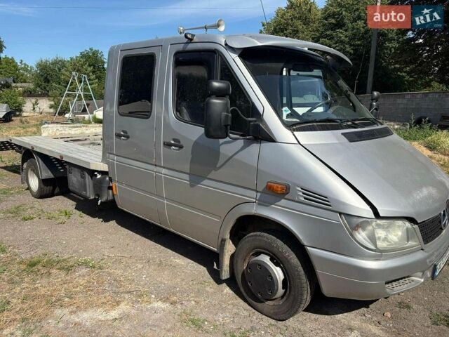 Серый Мерседес Sprinter, объемом двигателя 2.69 л и пробегом 390 тыс. км за 19700 $, фото 1 на Automoto.ua