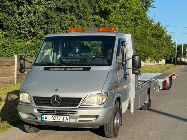 Серый Мерседес Sprinter, объемом двигателя 2.69 л и пробегом 385 тыс. км за 15500 $, фото 1 на Automoto.ua