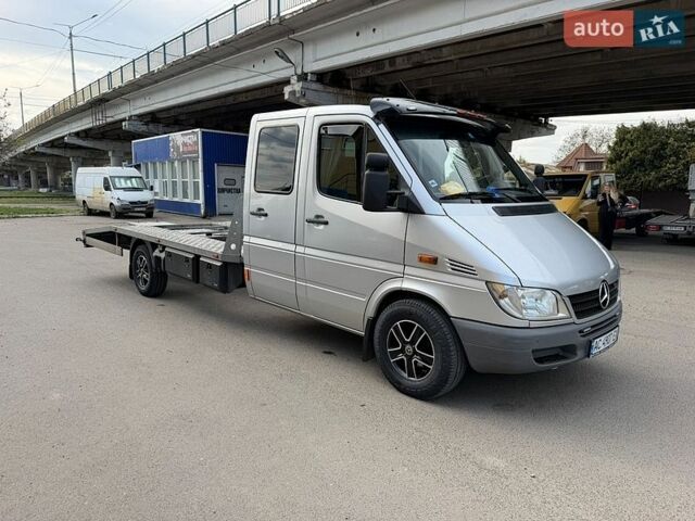 Серый Мерседес Sprinter, объемом двигателя 2.7 л и пробегом 433 тыс. км за 16000 $, фото 1 на Automoto.ua
