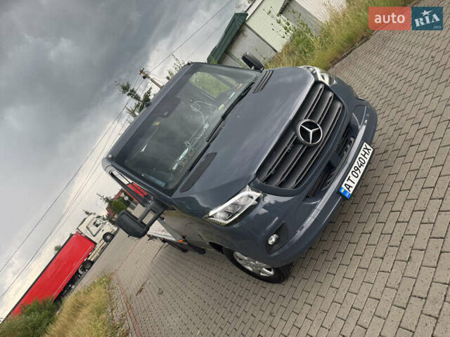 Серый Мерседес Sprinter, объемом двигателя 2.99 л и пробегом 300 тыс. км за 35500 $, фото 1 на Automoto.ua