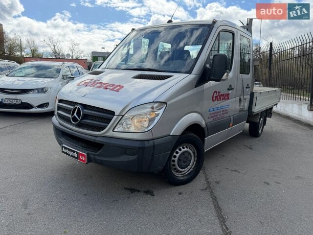 Серый Мерседес Sprinter, объемом двигателя 2.14 л и пробегом 187 тыс. км за 12890 $, фото 1 на Automoto.ua