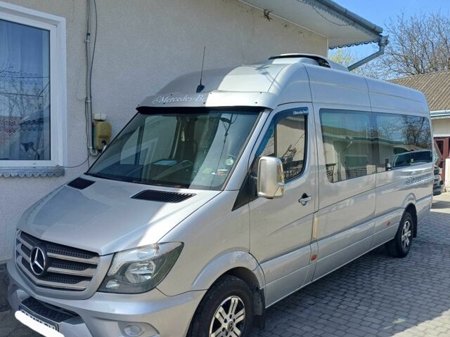 Серый Мерседес Sprinter, объемом двигателя 2.7 л и пробегом 350 тыс. км за 18000 $, фото 1 на Automoto.ua