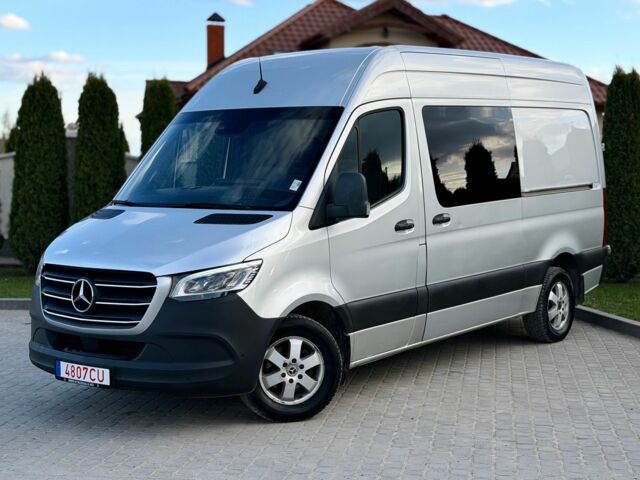 Серый Мерседес Sprinter, объемом двигателя 2.2 л и пробегом 330 тыс. км за 25000 $, фото 1 на Automoto.ua