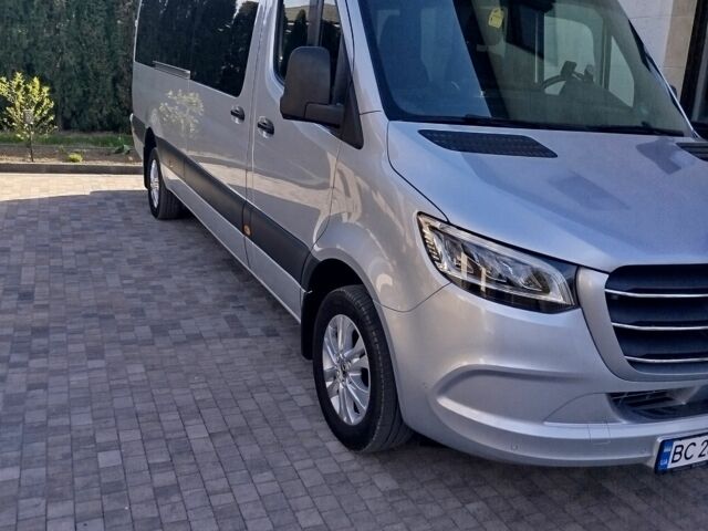 Серый Мерседес Sprinter, объемом двигателя 3 л и пробегом 310 тыс. км за 53000 $, фото 1 на Automoto.ua