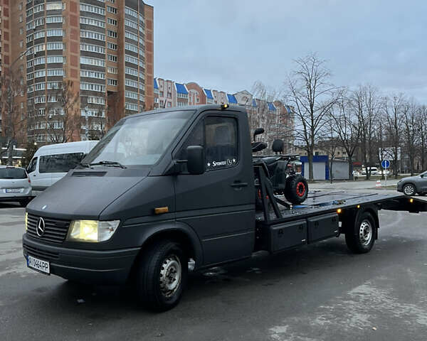 Серый Мерседес Sprinter, объемом двигателя 2.87 л и пробегом 300 тыс. км за 10500 $, фото 1 на Automoto.ua