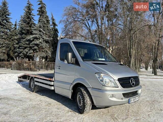 Серый Мерседес Sprinter, объемом двигателя 2.14 л и пробегом 357 тыс. км за 22800 $, фото 1 на Automoto.ua