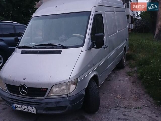 Серый Мерседес Sprinter, объемом двигателя 2.15 л и пробегом 446 тыс. км за 6620 $, фото 1 на Automoto.ua