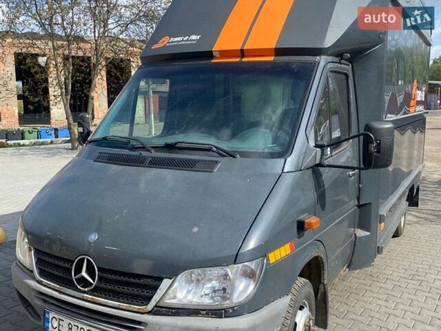 Серый Мерседес Sprinter, объемом двигателя 2.15 л и пробегом 545 тыс. км за 10500 $, фото 1 на Automoto.ua