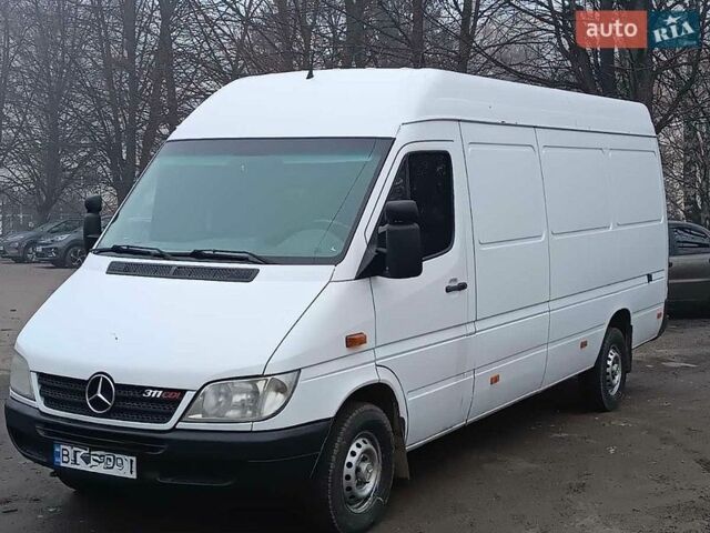 Серый Мерседес Sprinter, объемом двигателя 0 л и пробегом 700 тыс. км за 9800 $, фото 1 на Automoto.ua