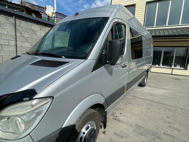 Серый Мерседес Sprinter, объемом двигателя 2.99 л и пробегом 565 тыс. км за 22000 $, фото 1 на Automoto.ua