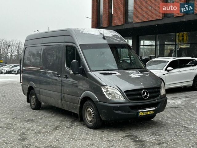 Сірий Мерседес Sprinter, об'ємом двигуна 2.14 л та пробігом 285 тис. км за 13900 $, фото 1 на Automoto.ua