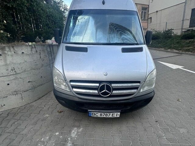 Сірий Мерседес Sprinter, об'ємом двигуна 3 л та пробігом 325 тис. км за 18300 $, фото 1 на Automoto.ua
