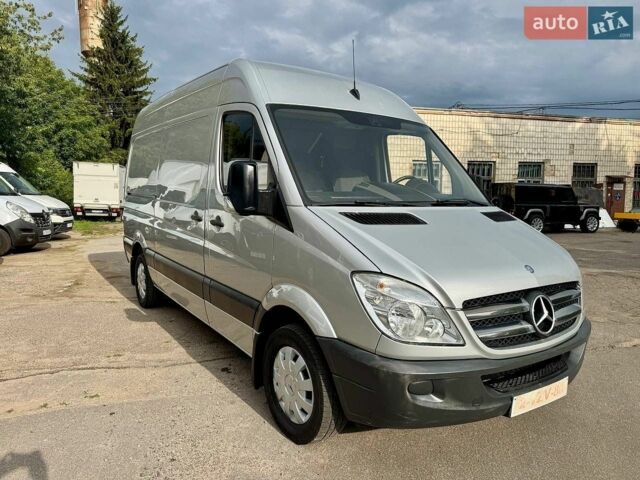 Сірий Мерседес Sprinter, об'ємом двигуна 2.2 л та пробігом 287 тис. км за 15200 $, фото 1 на Automoto.ua