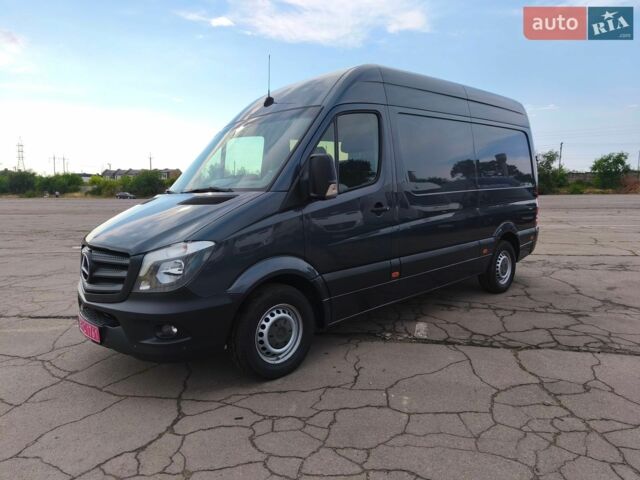 Сірий Мерседес Sprinter, об'ємом двигуна 0 л та пробігом 288 тис. км за 21500 $, фото 1 на Automoto.ua