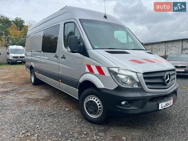 Серый Мерседес Sprinter, объемом двигателя 2.2 л и пробегом 282 тыс. км за 27399 $, фото 1 на Automoto.ua