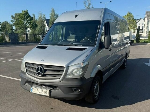 Серый Мерседес Sprinter, объемом двигателя 2.14 л и пробегом 486 тыс. км за 19000 $, фото 1 на Automoto.ua