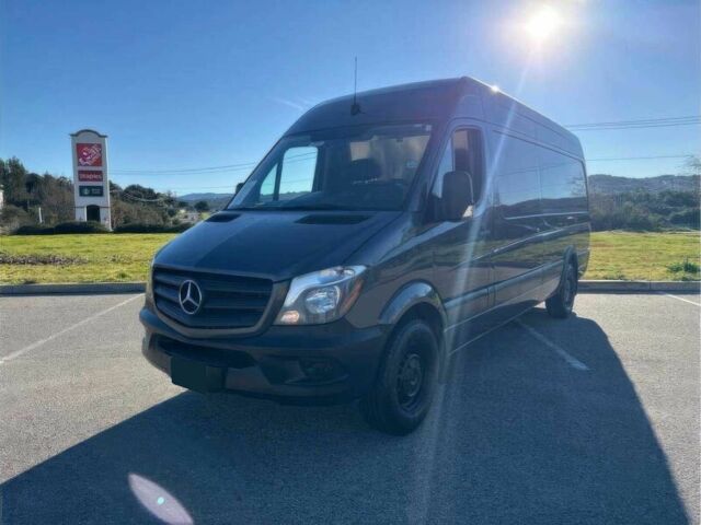 Сірий Мерседес Sprinter, об'ємом двигуна 3 л та пробігом 76 тис. км за 10500 $, фото 1 на Automoto.ua