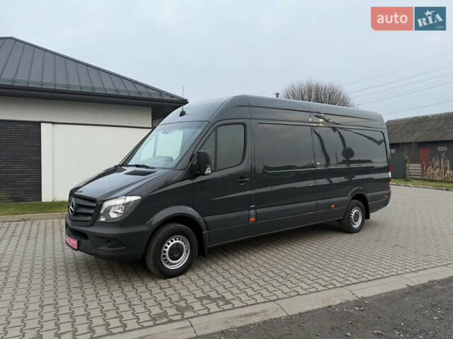 Серый Мерседес Sprinter, объемом двигателя 0 л и пробегом 345 тыс. км за 19200 $, фото 1 на Automoto.ua