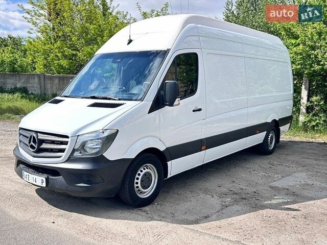 Серый Мерседес Sprinter, объемом двигателя 0 л и пробегом 317 тыс. км за 21450 $, фото 1 на Automoto.ua