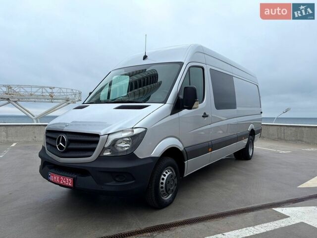 Серый Мерседес Sprinter, объемом двигателя 2.2 л и пробегом 118 тыс. км за 28500 $, фото 1 на Automoto.ua