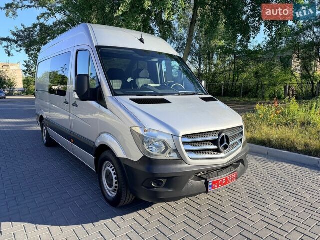 Серый Мерседес Sprinter, объемом двигателя 0 л и пробегом 269 тыс. км за 18950 $, фото 1 на Automoto.ua