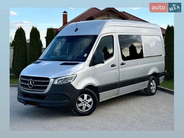 Серый Мерседес Sprinter, объемом двигателя 2.2 л и пробегом 280 тыс. км за 26199 $, фото 1 на Automoto.ua