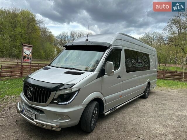 Серый Мерседес Sprinter, объемом двигателя 2.14 л и пробегом 380 тыс. км за 40900 $, фото 1 на Automoto.ua