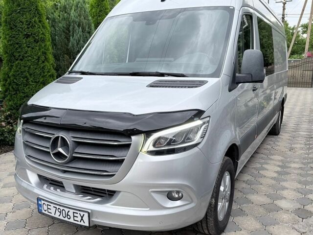 Серый Мерседес Sprinter, объемом двигателя 2.99 л и пробегом 167 тыс. км за 55479 $, фото 1 на Automoto.ua