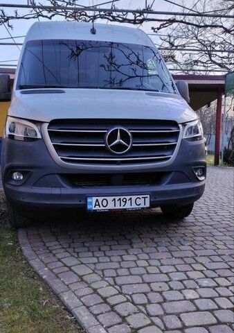 Сірий Мерседес Sprinter, об'ємом двигуна 2.14 л та пробігом 167 тис. км за 39500 $, фото 1 на Automoto.ua