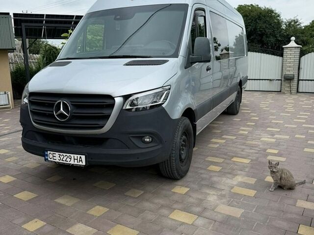 Серый Мерседес Sprinter, объемом двигателя 2.99 л и пробегом 83 тыс. км за 42900 $, фото 1 на Automoto.ua