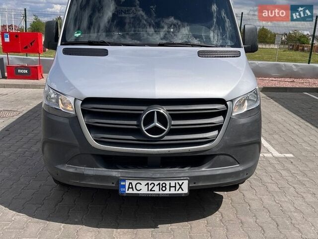 Серый Мерседес Sprinter, объемом двигателя 2.14 л и пробегом 276 тыс. км за 32300 $, фото 1 на Automoto.ua