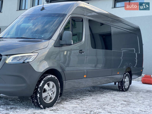 Серый Мерседес Sprinter, объемом двигателя 2.99 л и пробегом 192 тыс. км за 61491 $, фото 1 на Automoto.ua