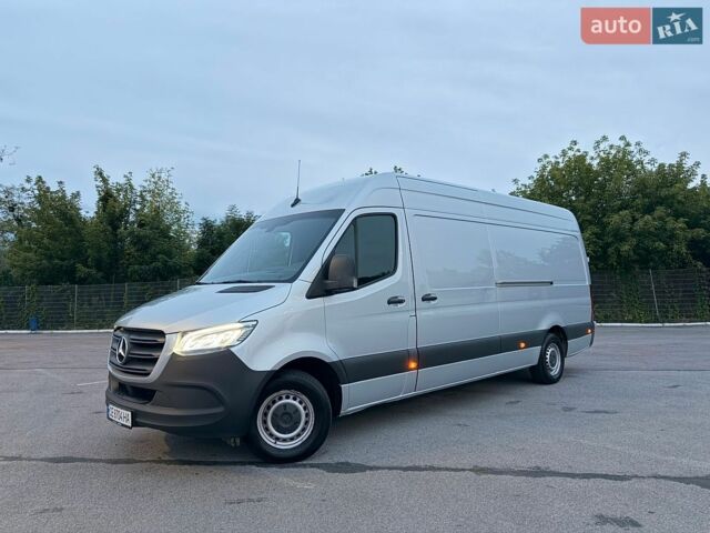 Сірий Мерседес Sprinter, об'ємом двигуна 2.14 л та пробігом 650 тис. км за 25000 $, фото 1 на Automoto.ua