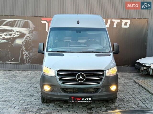Сірий Мерседес Sprinter, об'ємом двигуна 2.14 л та пробігом 238 тис. км за 22600 $, фото 1 на Automoto.ua