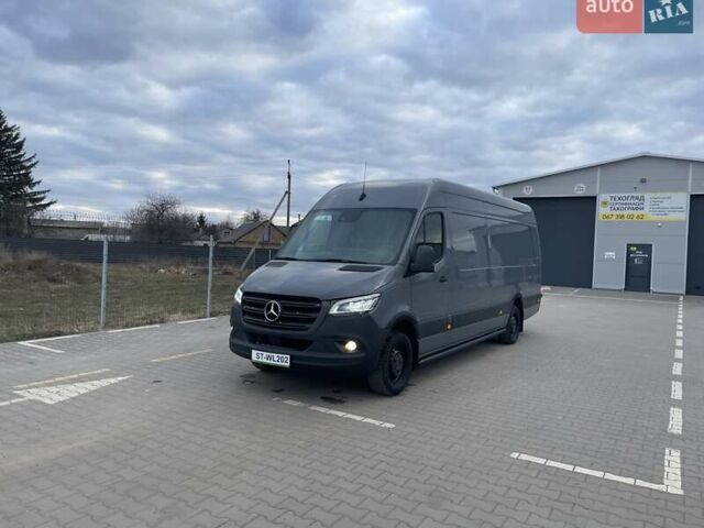 Серый Мерседес Sprinter, объемом двигателя 1.99 л и пробегом 209 тыс. км за 28999 $, фото 1 на Automoto.ua