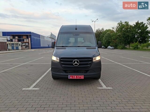 Сірий Мерседес Sprinter, об'ємом двигуна 2.14 л та пробігом 67 тис. км за 22300 $, фото 1 на Automoto.ua