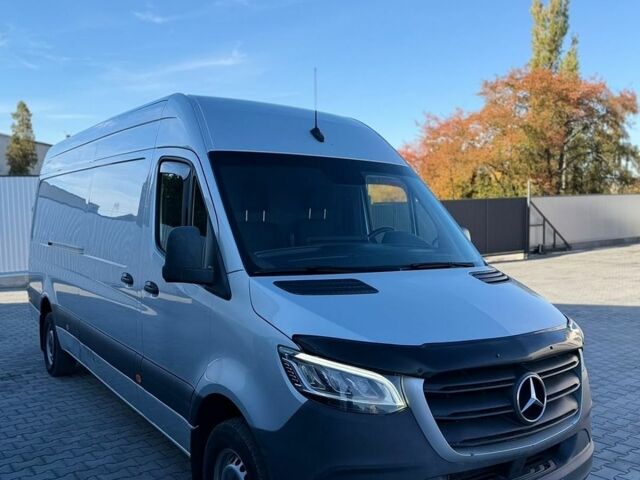 Сірий Мерседес Sprinter, об'ємом двигуна 2 л та пробігом 360 тис. км за 28000 $, фото 1 на Automoto.ua