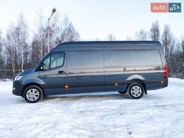 Серый Мерседес Sprinter, объемом двигателя 2.99 л и пробегом 244 тыс. км за 39900 $, фото 1 на Automoto.ua
