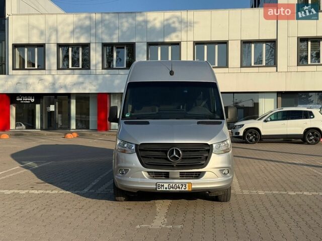 Серый Мерседес Sprinter, объемом двигателя 2 л и пробегом 369 тыс. км за 26700 $, фото 1 на Automoto.ua