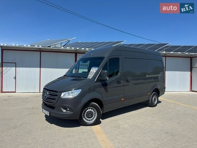 Серый Мерседес Sprinter, объемом двигателя 2 л и пробегом 70 тыс. км за 35800 $, фото 1 на Automoto.ua