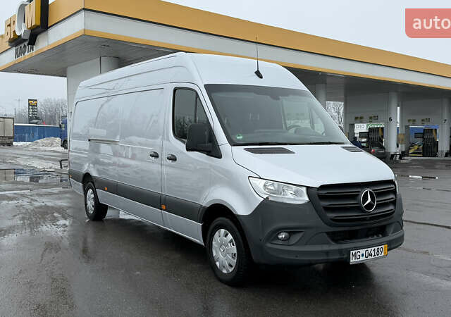 Сірий Мерседес Sprinter, об'ємом двигуна 0 л та пробігом 187 тис. км за 29700 $, фото 1 на Automoto.ua