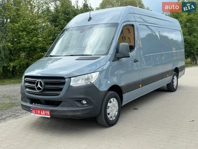 Серый Мерседес Sprinter, объемом двигателя 0 л и пробегом 287 тыс. км за 23700 $, фото 1 на Automoto.ua