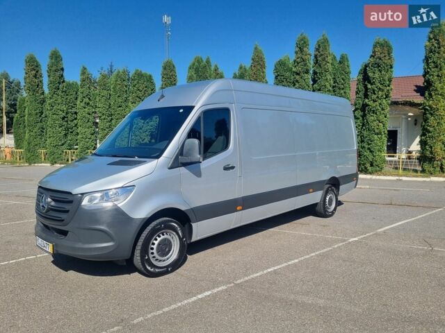 Сірий Мерседес Sprinter, об'ємом двигуна 2 л та пробігом 270 тис. км за 28500 $, фото 1 на Automoto.ua