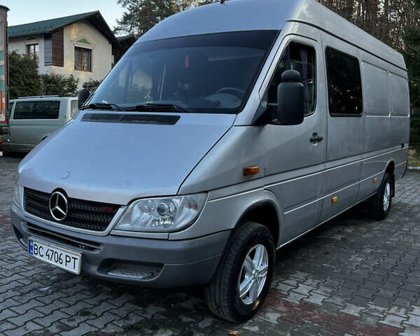 Сірий Мерседес Sprinter, об'ємом двигуна 2.15 л та пробігом 560 тис. км за 10500 $, фото 1 на Automoto.ua