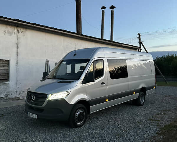 Серый Мерседес Sprinter, объемом двигателя 2.99 л и пробегом 333 тыс. км за 66094 $, фото 1 на Automoto.ua