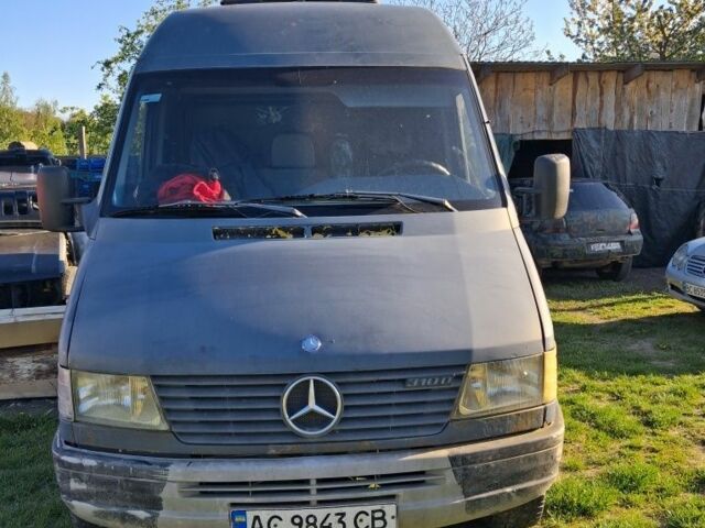 Серый Мерседес Sprinter, объемом двигателя 2.3 л и пробегом 2 тыс. км за 4000 $, фото 1 на Automoto.ua